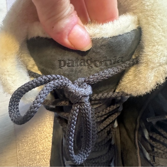 Patagonia Lugano Lace High Waterproof Boot Women's suede $199 Sz 9.5 primaloft - Picture 6 of 8